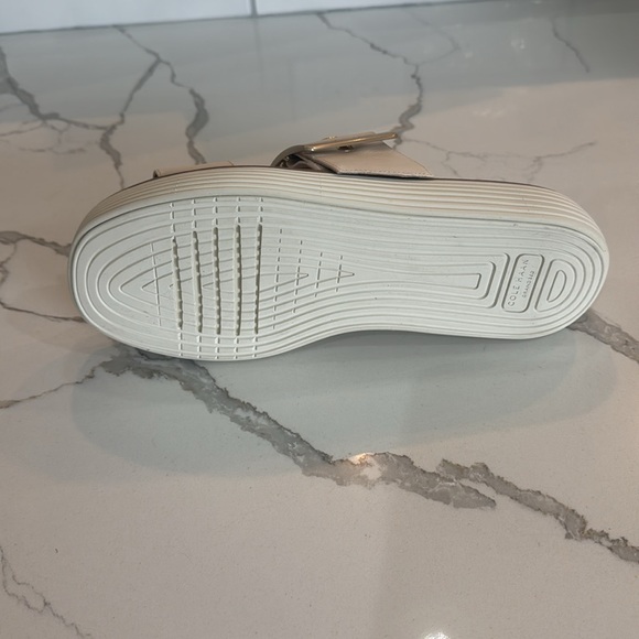 Cole Haan grand platform slide size 7 - Picture 3 of 3